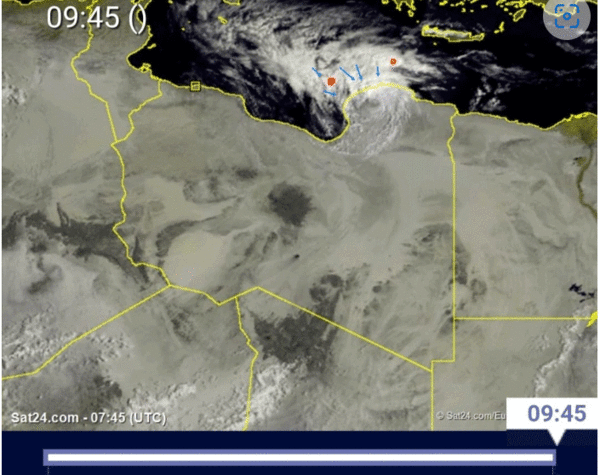 위성에서 촬영한 소용돌이치는 구름 폭풍 ‘다니엘(Daniel)’모습. [사진출처(Photo source) = 세계기상기구(WMO)]