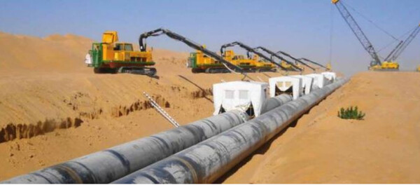̽-  ۼ Ʈ(Rayis-Rabigh Independent Water Transmission Pipeline project) ۼ뷮 Ϸ ִ 50, ۼ  ̴ 150km̴. [ó(Photo source) =  (SWPC)]