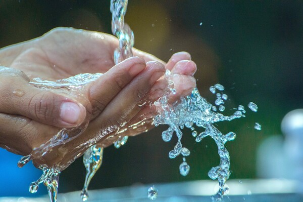 ַ  񽺸 ϴ ۷ι ɼ ִ Ecolab(Ecolab) 9 18(ð) ù ° Ecolab Water Mark ͵(Ecolab Watermark Study)   ǥ߽ϴ.  [ó( ó) = Ȼ纣(Pixabay)]