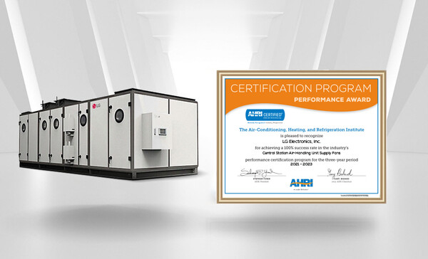 LG전자(대표이사 조주완)는 3월 20일 고효율 히트펌프 기술을 기반으로 미국냉동공조협회(AHRI; Air-Conditioning, Heating & Refrigeration Institute)가 수여하는 ‘퍼포먼스 어워드(Performance Award)’를 7년 연속 수상했다고 밝혔다. 사진은 실내 냉난방과 환기, 가습 등을 관리해주는 공기조화기(AHU). [사진제공 = LG화학]
