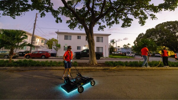 ̴ֹ̾б (University of Miami College of Engineering) ֹ̺̾ġ(City of Miami Beach) ڿܼ(UV)  Ȱ   ׸Ƹ ̰   ϱ   ϰ ִ.