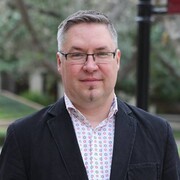 �ι�Ʈ E. ���̽�(Robert E. Mace) �ڻ����� �޵��콺 ����(The Meadows Center for Water and the Environment) ����.&nbsp;[��������(Photo Source) = Texas State University]