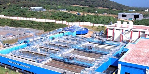 �͹�(VA TECH WABAG)�� ���� ���ġ(Melamchi) �������������ȸ(MWSDB)�κ��� �ƽþư�������(ADB) �������� �����Ǵ� �������� ����� ������ DBO ����� ������ߴ�. [��������(Photo Source) = �͹�(VA TECH WABAG)]