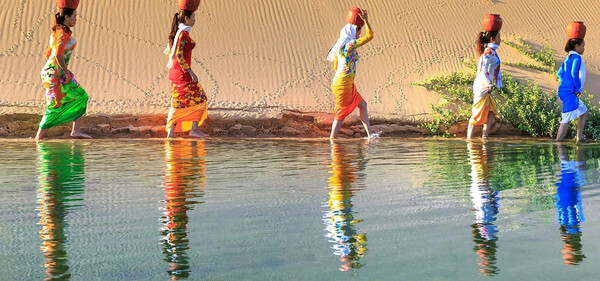 �� ���������� ������ ������ ��ȭ�ǰ� ������, ���� ū ������ �޴� ������ȸ�� �ʿ��� ������(Data), ����(Tool), �ǻ���� ���� �ý���(Decision Support System)�� �����ϱ� ����� ��찡 ����. Ư��, �� ������ Ư�� ����ϰ� ������ ���� ȯ�濡�� ���� �ɰ��ϴ�. [������ó(Photo source) = �������ڿ������ⱸ(IWMI)]