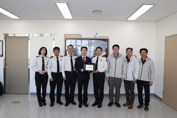 �ѱ�ȯ����� ���������Ŭ�����ͻ����(���� ������, ���� Ŭ������)�� ���� �� ���� ��Ȳ �߻� �� �ż��� �������� �ֹ��� ������ ��ȣ�ϴ� ���츮 ���� ������Ŵ�� ������������� ������, 1�� 6��(ȭ) �뱸�ҹ�������ηκ��� �����и� ���޹޾Ҵٰ� ������. [�������� = ���������Ŭ�����ͻ����]