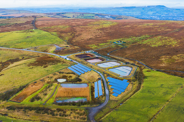 ���� �ױ۷��� ��Ŀ��(Lancashire)�� ��ġ�� ����÷��� ����� ó�� �ü�(Deerplay Mine Water Treatment Scheme) ����.&nbsp;[��������(Photo Source) = ���� ����(UK GOV)]