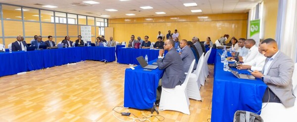 ���������� ��������(African Development Bank Group, AfDB)�� ���ϴ� ���δ� ������ ���ϴ� ���� ��ȸ ȸ���� ��ȭ�� �ڿ� ��� ������� Ȱ���ϴ� Ȱ���� �����ϰ� �߽��ϴ�. [������ó(������ó) =������ī��������(AfDB)]