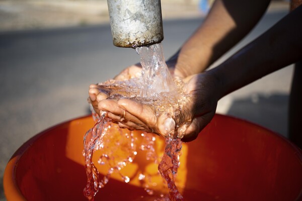 ��������(World Bank)�� 5�� 20�� �ٺ��̵��� ���Ⱥ� �� �ι��� ���� ���α׷�(Barbados Water Security and Sector Performance Program)�� �����߽��ϴ�. [������ó(���� ��ó) = freepik]