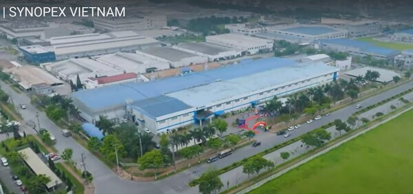 �ó��彺�� �̷� �����Ƽ ������ �ٽ� ���� ��ǰ�� ������(EV) ���͸��� FPCB ����� ���귮(CAPA) Ȯ�븦 ���� ��ȭ �� 150�� �� �Ը�(�� 1õ�� �޷�)�� ���� �� �ü� ���ڸ� �����Ѵٰ� 7�� 7�� ������. [�������� = �ó��彺]